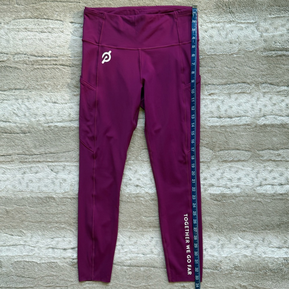 LULULEMON X PELOTON Fast and Free Tight II 25"
Non-Reflective Nulux - Picture 11 of 16
